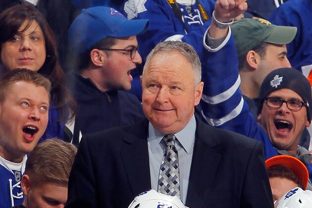 UNIONDALE, NY - FEBRUARY 27:  Head coach Randy Carlyle of the Toronto Maple Leafs in action against the New York Islanders on February 27, 2014 at Nassau Coliseum in Uniondale, New York. The Islanders defeated the Maple Leafs 5-4 in overtime.  (Photo by Jim McIsaac/NHLI via Getty Images)