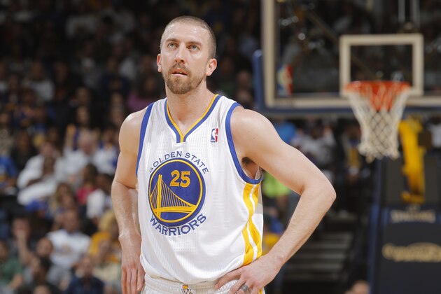 OAKLAND, CA - APRIL 14: Steve Blake #25 of the Golden State Warriors in a game against the Minnesota Timberwolves on April 14, 2014 at Oracle Arena in Oakland, California. NOTE TO USER: User expressly acknowledges and agrees that, by downloading and or using this photograph, user is consenting to the terms and conditions of Getty Images License Agreement. Mandatory Copyright Notice: Copyright 2014 NBAE (Photo by Rocky Widner/NBAE via Getty Images)