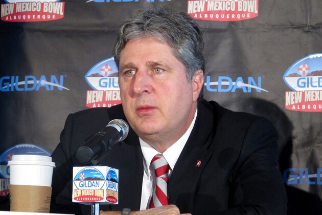 Washington State coach Mike Leach speaks to members of the media at the Isleta Resort & Casino in Isleta Pueblo, N.M., Friday, Dec. 20, 2013.  Colorado State (7-6) will meet Washington State (6-6) in the New Mexico Bowl on Saturday in Albuquerque, N.M. (AP Photo/Russell Contreras)