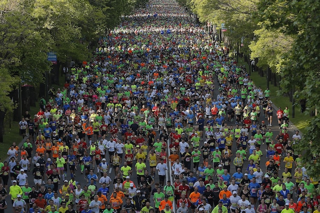 Runners race in the 37th Madrid Marathon in Madrid, Spain, Sunday, April 27, 2014. (AP Photo/Andres Kudacki)