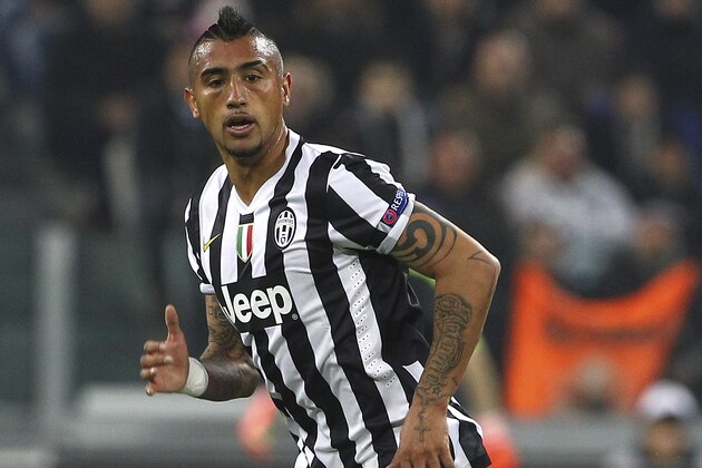 TURIN, ITALY - FEBRUARY 20:  Arturo Vidal of Juventus FC in action during the UEFA Europa League Round of 32 match between Juventus and AS Trabzonspor at Juventus Arena on February 20, 2014 in Turin, Italy.  (Photo by Marco Luzzani/Getty Images)