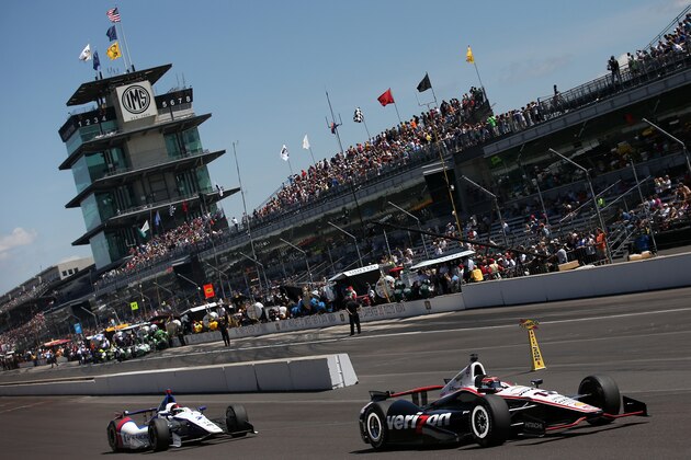 INDIANAPOLIS, IN - MAY 23:  Will Power of Australia, driver of the #12 Verizon Team Penske Chevrolet Dallara, during final practice on Carb Day for the 98th running of the Indianapolis 500 Mile Race on May 23, 2014 at Indianapolis Motor Speedway in Indianapolis, Indiana.  (Photo by Chris Graythen/Getty Images)