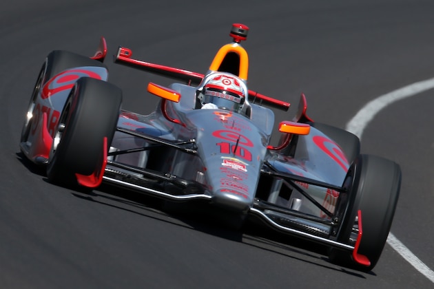 INDIANAPOLIS, IN - MAY 23:  Tony Kanaan of Brazil, driver of the #10 Target Chip Ganassi Racing Chevrolet Dallara, during final practice on Carb Day for the 98th running of the Indianapolis 500 Mile Race on May 23, 2014 at Indianapolis Motor Speedway in Indianapolis, Indiana.  (Photo by Chris Graythen/Getty Images)