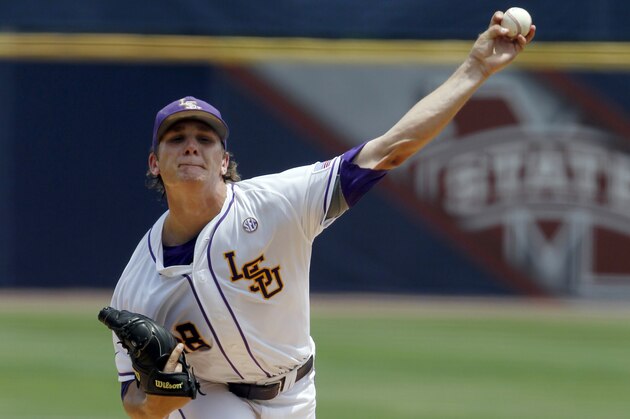 LSU's Kyle Bouman (28) pitches against Arkansas during the first inning at the Southeastern Conference NCAA college baseball tournament on Saturday, May 24, 2014, in Hoover, Ala. (AP Photo/Butch Dill)