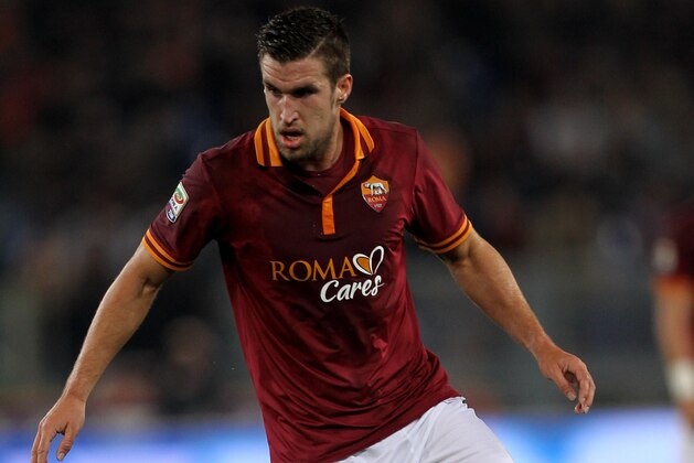 ROME, ITALY - JANUARY 18:  Kevin Strootman of AS Roma in action during the Serie A match between AS Roma and AS Livorno Calcio at Stadio Olimpico on January 18, 2014 in Rome, Italy.  (Photo by Paolo Bruno/Getty Images)