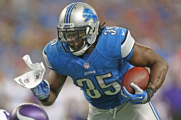 DETROIT, MI - SEPTEMBER 08:  Joique Bell #35 of the Detroit Lions scores on a one yard run in the third quarter of the game against the Minnesota Vikings at Ford Field on September 8, 2013 in Detroit, Michigan.  (Photo by Leon Halip/Getty Images)