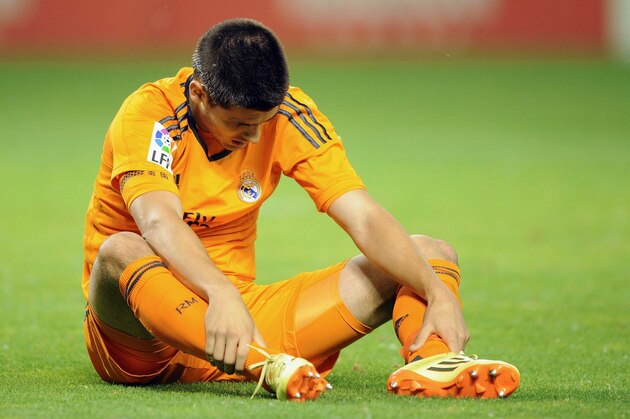 Real Madrid's forward Alvaro Morata reacts, during a Spanish La Liga soccer match against Real Valladolid,  at the Jose Zorrilla stadium in Valladolid, Spain, Wednesday, May 7, 2014. (AP Photo/Israel L. Murillo)