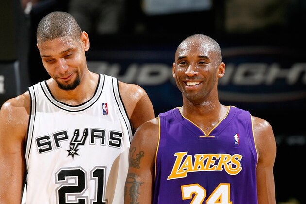 SAN ANTONIO - JANUARY 12:  Tim Duncan #21 of the San Antonio Spurs and Kobe Bryant #24 of the Los Angeles Lakers share a laugh during the game on January 12, 2010 at the AT&T Center in San Antonio, Texas.  The Spurs won 105-85.  NOTE TO USER: User expressly acknowledges and agrees that, by downloading and/or using this Photograph, user is consenting to the terms and conditions of the Getty Images License Agreement. Mandatory Copyright Notice: Copyright 2010 NBAE  (Photo by Chris Covatta/NBAE via Getty Images)