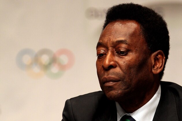 COPENHAGEN, DENMARK - OCTOBER 02:  Brazilian football legend Pele listens during a press conference after the Rio 2016 presentation on October 2, 2009 at the Bella Centre in Copenhagen, Denmark. The 121st session of the International Olympic Committee (IOC) will vote on October 2 on whether Chicago, Tokyo, Rio de Janeiro or Madrid will host the 2016 Olympic Games.  (Photo by Peter Macdiarmid/Getty Images)