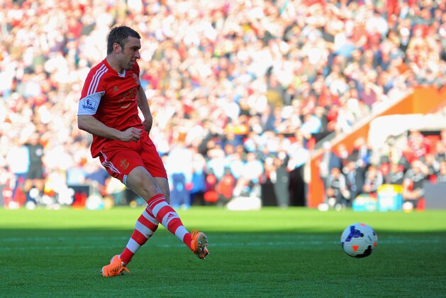 SOUTHAMPTON, ENGLAND - MARCH 15:  Rickie Lambert of Southampton scores their secons goal during the Barclays Premier League match between Southampton and Norwich City at St Mary's Stadium on March 15, 2014 in Southampton, England.  (Photo by Mike Hewitt/Getty Images)
