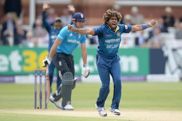 LONDON, ENGLAND - MAY 31:  Lasith Malinga of Sri Lanka successfully appeals for the wicket of England captain Alastair Cook during the 4th Royal London One Day International match between England and Sri Lanka at Lord's Cricket Ground on May 31, 2014 in London, England.  (Photo by Gareth Copley/Getty Images)
