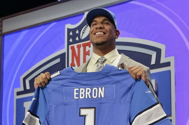 North Carolina tight end Eric Ebron poses for photos after being selected by the Detroit Lions as the 10th pick in the first round of the 2014 NFL Draft, Thursday, May 8, 2014, in New York. (AP Photo/Craig Ruttle)