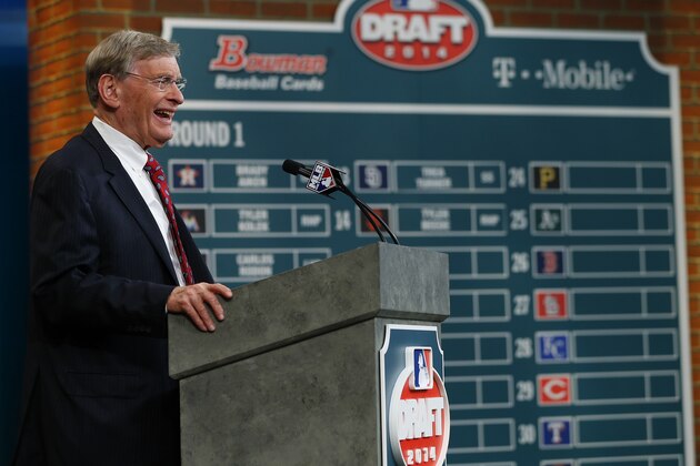SECAUCUS, NJ - JUNE 5: Commissioner Allan H. Bud Selig speaks at the podium during the MLB First-Year Player Draft at the MLB Network Studio on June 5, 2014 in Secacucus, New Jersey. (Photo by Rich Schultz/Getty Images)