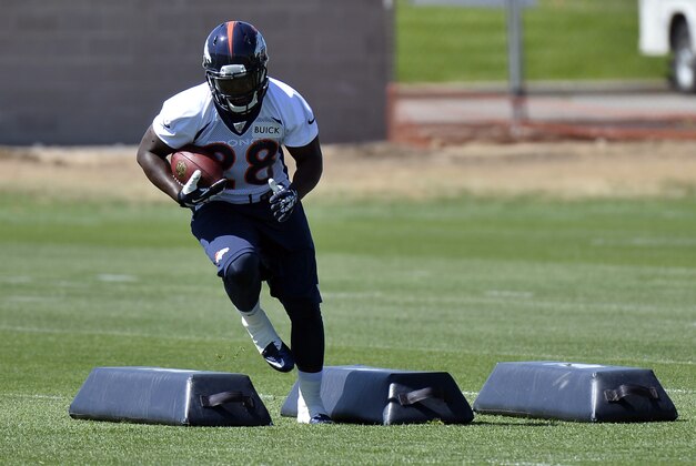 Denver Broncos' Montee Ball runs a drill during an NFL football organized team activity, Monday, June 2, 2014, in Englewood, Colo. (AP Photo/Jack Dempsey) Denver Broncos' Montee Ball runs a drill during an NFL football organized team activity, Monday, June 2, 2014, in Englewood, Colo. (AP Photo/Jack Dempsey)