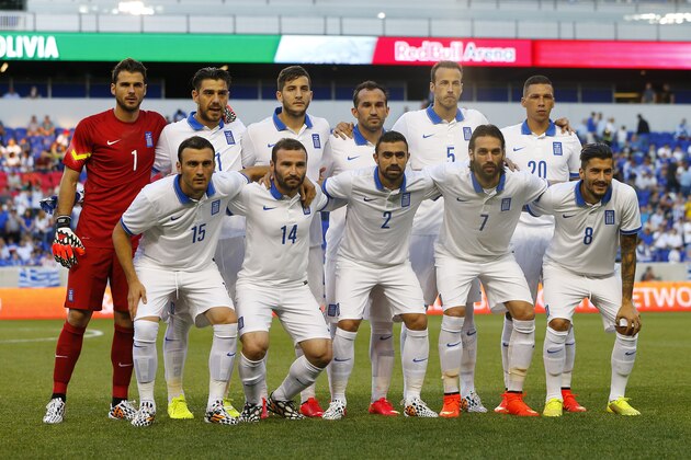 HARRISON, NJ - JUNE 6: Greece's starting eleven before an international friendly match against Bolivia at Red Bull Arena on June 6, 2014 in Harrison, New Jersey. (Photo by Rich Schultz/Getty Images)