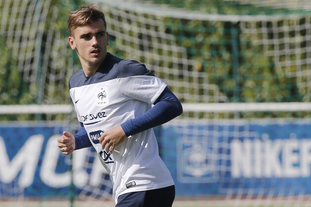 France's soccer player Antoine Griezmann, runs during a training session at the Clairefontaine training center, outside Paris, Wednesday, June 4, 2014. France are preparing for the upcoming soccer World Cup in Brazil starting on 12 June. (AP Photo/Christophe Ena) France's soccer player Antoine Griezmann, runs during a training session at the Clairefontaine training center, outside Paris, Wednesday, June 4, 2014. France are preparing for the upcoming soccer World Cup in Brazil starting on 12 June. (AP Photo/Christophe Ena)