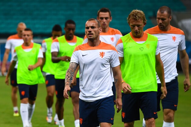SALVADOR, BRAZIL - JUNE 12:  Wesley Sneijder of Netherlands warms up during the Netherlands training session before the 2014 FIFA Word Cup Group B match between Spain and Netherlands at the Arena Fonte Nova on June 12, 2014 in Salvador, Brazil.  (Photo by David Ramos/Getty Images)