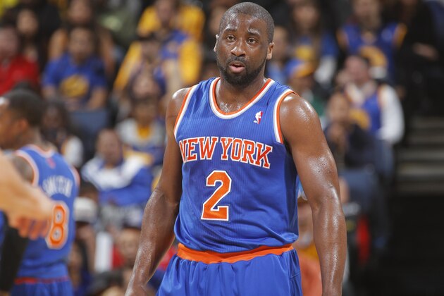 OAKLAND, CA - MARCH 30: Raymond Felton #2 of the New York Knicks in a game against the Golden State Warriors on March 30, 2014 at Oracle Arena in Oakland, California. NOTE TO USER: User expressly acknowledges and agrees that, by downloading and or using this photograph, user is consenting to the terms and conditions of Getty Images License Agreement. Mandatory Copyright Notice: Copyright 2014 NBAE (Photo by Rocky Widner/NBAE via Getty Images)