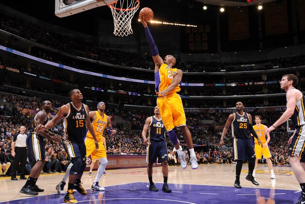 LOS ANGELES, CA - JANUARY 25: Kobe Bryant #24 of the Los Angeles Lakers shoots a layup against the Utah Jazz at Staples Center on January 25, 2013 in Los Angeles, California. NOTE TO USER: User expressly acknowledges and agrees that, by downloading and/or using this Photograph, user is consenting to the terms and conditions of the Getty Images License Agreement. Mandatory Copyright Notice: Copyright 2013 NBAE (Photo by Andrew D. Bernstein/NBAE via Getty Images)