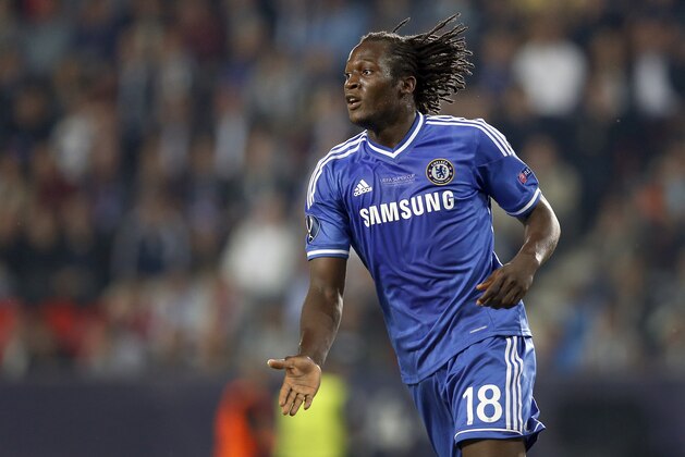 Chelsea's Romelu Lukaku gestures during the soccer Super Cup final between Champions League winner Bayern Munich and Europa League winner Chelsea FC  at the Eden Stadium in Prague Friday, Aug. 30, 2013. (AP Photo/Michael Sohn)