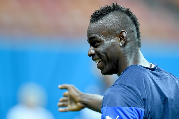 MANAUS, BRAZIL - JUNE 13:  Mario Balotelli during an Italy training session at the Arena Amazonia on June 13, 2014 in Manaus, Brazil. Italy will play England in their opening group D match on June 14, 2014 in Manaus, Brazil.  (Photo by Claudio Villa/Getty Images)
