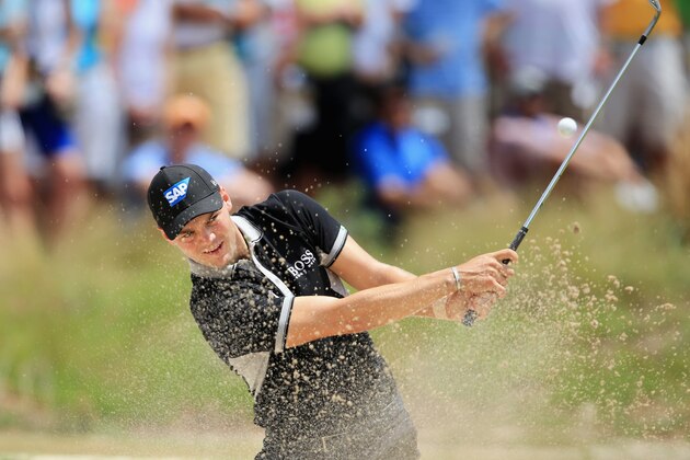 PINEHURST, NC - JUNE 13: Martin Kaymer of Germany plays a bunker shot on the sixth hole during the second round of the 114th U.S. Open at Pinehurst Resort & Country Club, Course No. 2 on June 13, 2014 in Pinehurst, North Carolina. (Photo by David Cannon/Getty Images) PINEHURST, NC - JUNE 13: Martin Kaymer of Germany plays a bunker shot on the sixth hole during the second round of the 114th U.S. Open at Pinehurst Resort & Country Club, Course No. 2 on June 13, 2014 in Pinehurst, North Carolina. (Photo by David Cannon/Getty Images)