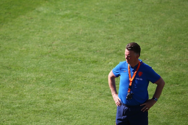 RIO DE JANEIRO, BRAZIL - JUNE 14:  Louis van Gaal, Netherlands national football team manager looks on during the Netherlands training session at the 2014 FIFA World Cup Brazil held at the Estadio Jose Bastos Padilha Gavea on June 14, 2014 in Rio de Janeiro, Brazil.  (Photo by Dean Mouhtaropoulos/Getty Images)