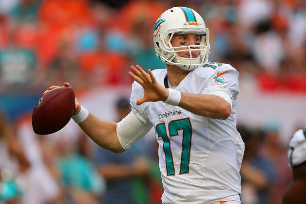 MIAMI GARDENS, FL - DECEMBER 29:  Ryan Tannehill #17 of the Miami Dolphins passes during a game against the New York Jets at Sun Life Stadium on December 29, 2013 in Miami Gardens, Florida.  (Photo by Mike Ehrmann/Getty Images)