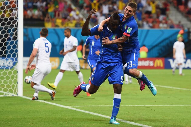 MANAUS, BRAZIL - JUNE 14:  Mario Balotelli of Italy and Marco Verratti celebrate after the second goal during the 2014 FIFA World Cup Brazil Group D match between England and Italy at Arena Amazonia on June 14, 2014 in Manaus, Brazil.  (Photo by Christopher Lee/Getty Images)