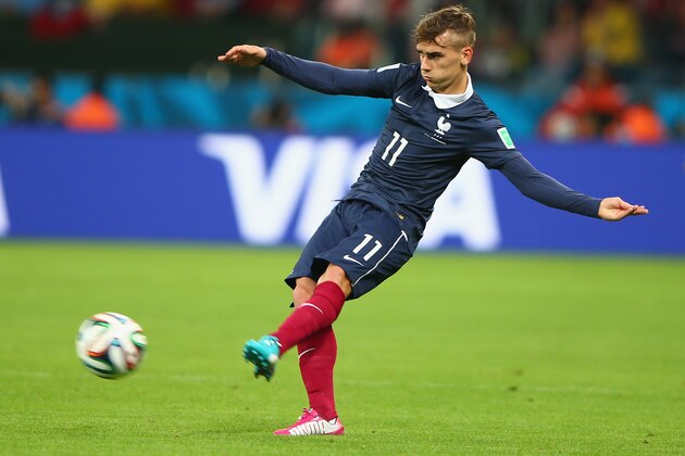 PORTO ALEGRE, BRAZIL - JUNE 15:  Antoine Griezmann of France kicks the ball during the 2014 FIFA World Cup Brazil Group E match between France and Honduras at Estadio Beira-Rio on June 15, 2014 in Porto Alegre, Brazil.  (Photo by Ian Walton/Getty Images)