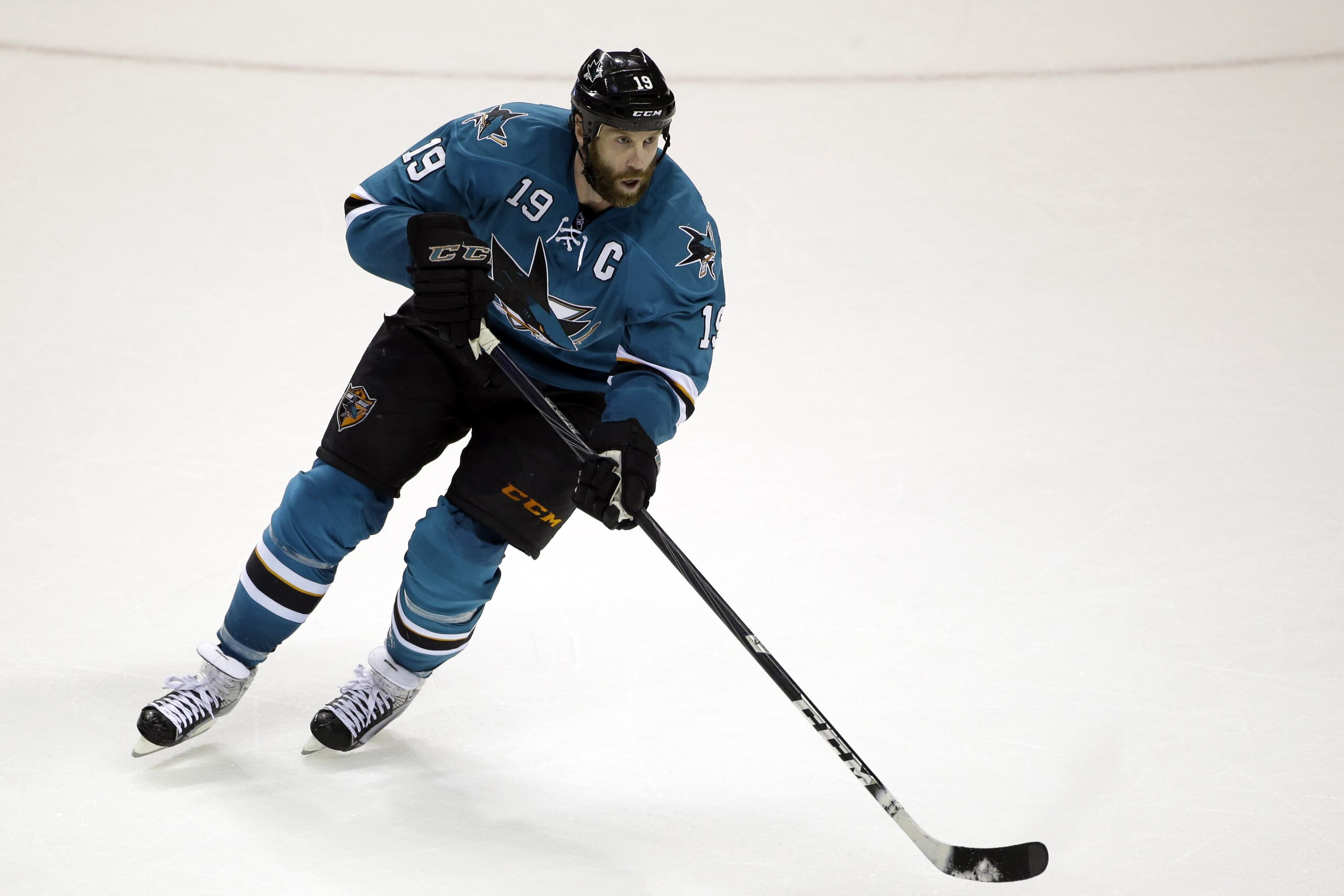 San Jose Sharks' Joe Thornton (19) in action against the Nashville Predators during an NHL hockey game on Saturday, April 5, 2014, in San Jose, Calif. (AP Photo/Marcio Jose Sanchez)