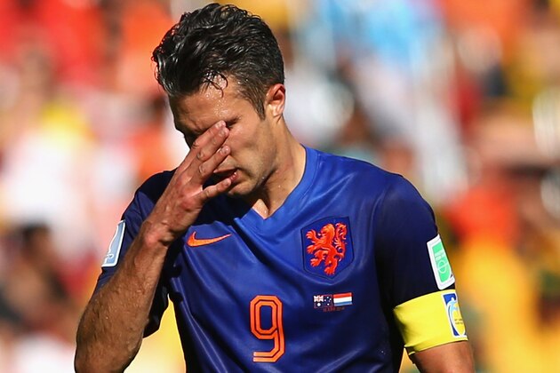 PORTO ALEGRE, BRAZIL - JUNE 18:  Robin van Persie of the Netherlands reacts during the 2014 FIFA World Cup Brazil Group B match between Australia and Netherlands at Estadio Beira-Rio on June 18, 2014 in Porto Alegre, Brazil.  (Photo by Cameron Spencer/Getty Images)