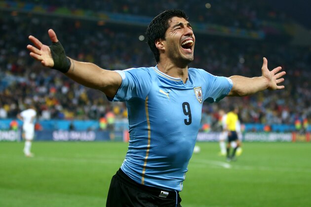 SAO PAULO, BRAZIL - JUNE 19:  Luis Suarez of Uruguay celebrates after scoring his team's second goal during the 2014 FIFA World Cup Brazil Group D match between Uruguay and England at Arena de Sao Paulo on June 19, 2014 in Sao Paulo, Brazil.  (Photo by Julian Finney/Getty Images)