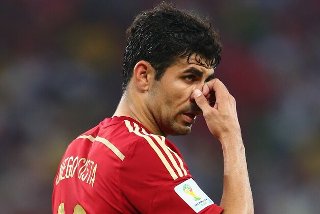 RIO DE JANEIRO, BRAZIL - JUNE 18: Diego Costa of Spain looks on during the 2014 FIFA World Cup Brazil Group B match between Spain and Chile at Maracana on June 18, 2014 in Rio de Janeiro, Brazil.  (Photo by Jamie Squire/Getty Images)