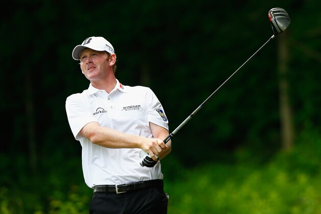 CROMWELL, CT - JUNE 19 : Brandt Snedeker of the United States watches his tee shot on the 15th hole during the first round of the Travelers Championship golf tournament at the TPC River Highlands on June 19, 2014 in Cromwell, Connecticut.  (Photo by Jared Wickerham/Getty Images)