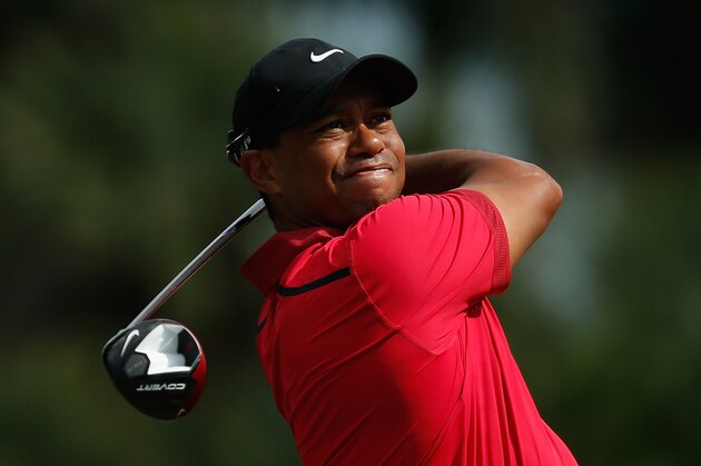 DORAL, FL - MARCH 09:  Tiger Woods hits his tee shot on the seventh hole during the final round of the World Golf Championships-Cadillac Championship at Trump National Doral on March 9, 2014 in Doral, Florida.  (Photo by Chris Trotman/Getty Images)