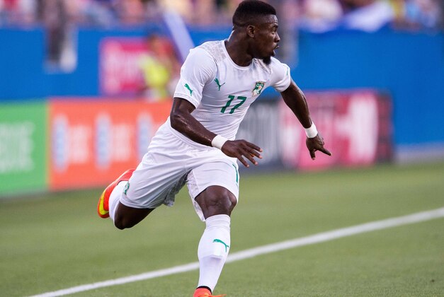 Jun 4, 2014; Frisco, TX, USA; Ivory Coast defender Aurier Serge (17) during the game against El Salvador at Toyota Stadium. Ivory Coast defeats El Salvador 2-1. Mandatory Credit: Jerome Miron-USA TODAY Sports