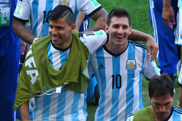 BELO HORIZONTE, BRAZIL - JUNE 21: Sergio Aguero (L) and Lionel Messi of Argentina react while walking off the field after defeating Iran 1-0 during the 2014 FIFA World Cup Brazil Group F match between Argentina and Iran at Estadio Mineirao on June 21, 2014 in Belo Horizonte, Brazil.  (Photo by Ian Walton/Getty Images)