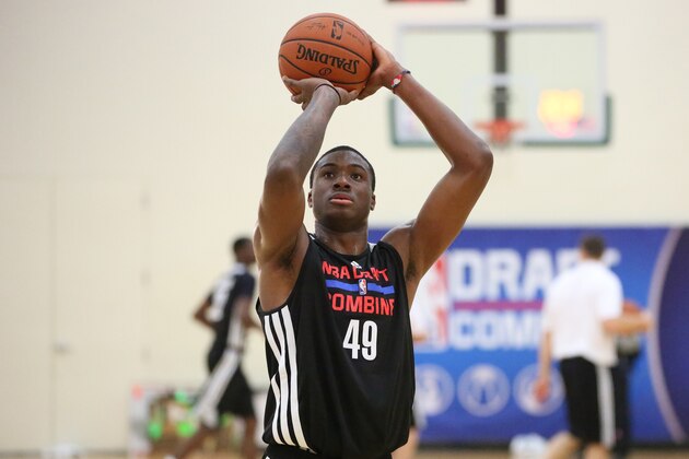 CHICAGO, IL - May 15:  NBA draft prospect Thanasis Antetokounmpo participates in drills during the 2014 Draft Combine on May 15, 2014 at Quest Multisport in Chicago, Illinois. NOTE TO USER:  User expressly acknowledges and agrees that, by downloading and or using this Photograph, user is consenting to the terms and conditions of the Getty Images License Agreement.  Mandatory Copyright Notice:  Copyright 2014 NBAE (Photo by Gary Dineen/NBAE via Getty Images)
