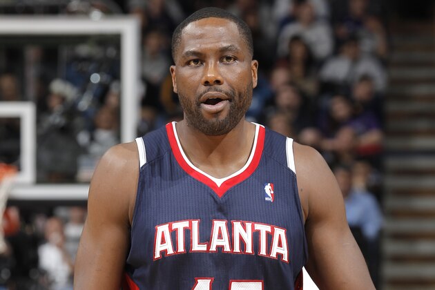 SACRAMENTO, CA - NOVEMBER 5: Elton Brand #42 of the Atlanta Hawks in a game against the Sacramento Kings on November 5, 2013 at Sleep Train Arena in Sacramento, California. NOTE TO USER: User expressly acknowledges and agrees that, by downloading and or using this photograph, user is consenting to the terms and conditions of Getty Images License Agreement. Mandatory Copyright Notice: Copyright 2013 NBAE (Photo by Rocky Widner/NBAE via Getty Images) SACRAMENTO, CA - NOVEMBER 5: Elton Brand #42 of the Atlanta Hawks in a game against the Sacramento Kings on November 5, 2013 at Sleep Train Arena in Sacramento, California. NOTE TO USER: User expressly acknowledges and agrees that, by downloading and or using this photograph, user is consenting to the terms and conditions of Getty Images License Agreement. Mandatory Copyright Notice: Copyright 2013 NBAE (Photo by Rocky Widner/NBAE via Getty Images)