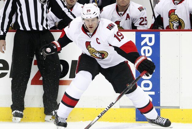 PITTSBURGH, PA - APRIL 13:  Jason Spezza #19 of the Ottawa Senators skates against the Pittsburgh Penguins during the game at Consol Energy Center on April 13, 2014 in Pittsburgh, Pennsylvania.  (Photo by Justin K. Aller/Getty Images)