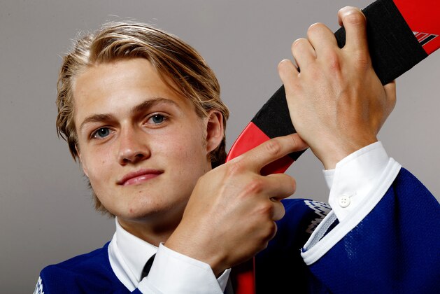PHILADELPHIA, PA - JUNE 27:  Eighth pick William Nylander of the Toronto Maple Leafs poses for a portrait during the 2014 NHL Draft at the Wells Fargo Center on June 27, 2014 in Philadelphia, Pennsylvania.  (Photo by Jeff Zelevansky/Getty Images)