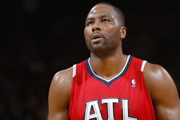 OAKLAND, CA - MARCH 7: Elton Brand #42 of the Atlanta Hawks shoots a free throw against the Golden State Warriors on March 7, 2014 at Oracle Arena in Oakland, California. NOTE TO USER: User expressly acknowledges and agrees that, by downloading and or using this photograph, user is consenting to the terms and conditions of Getty Images License Agreement. Mandatory Copyright Notice: Copyright 2014 NBAE (Photo by Rocky Widner/NBAE via Getty Images) OAKLAND, CA - MARCH 7: Elton Brand #42 of the Atlanta Hawks shoots a free throw against the Golden State Warriors on March 7, 2014 at Oracle Arena in Oakland, California. NOTE TO USER: User expressly acknowledges and agrees that, by downloading and or using this photograph, user is consenting to the terms and conditions of Getty Images License Agreement. Mandatory Copyright Notice: Copyright 2014 NBAE (Photo by Rocky Widner/NBAE via Getty Images)