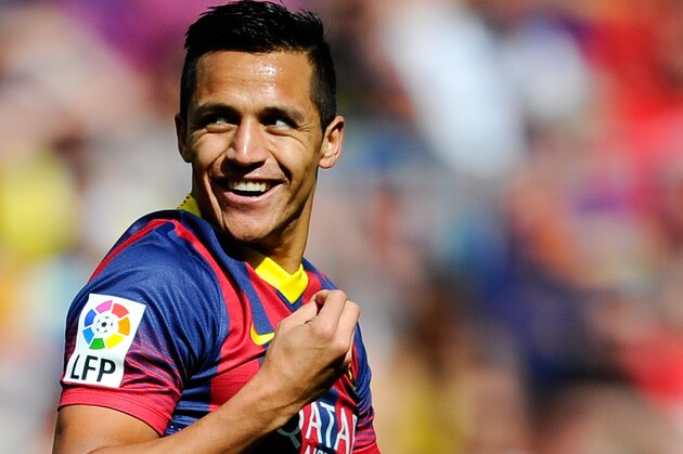 BARCELONA, SPAIN - MAY 03: Alexis Sanchez of FC Barcelona reacts during the La Liga match between FC Barcelona and Getafe CF at Nou Camp on May 3, 2014 in Barcelona, Spain.  (Photo by David Ramos/Getty Images)