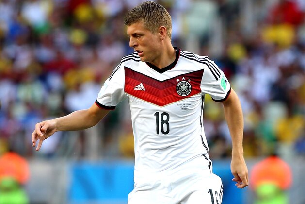 FORTALEZA, BRAZIL - JUNE 21:  Toni Kroos of Germany controls the ball during the 2014 FIFA World Cup Brazil Group G match between Germany and Ghana at Castelao on June 21, 2014 in Fortaleza, Brazil.  (Photo by Martin Rose/Getty Images)