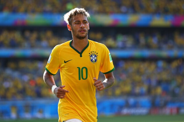 BELO HORIZONTE, BRAZIL - JUNE 28: Neymar of Brazil looks on during the 2014 FIFA World Cup Brazil round of 16 match between Brazil and Chile at Estadio Mineirao on June 28, 2014 in Belo Horizonte, Brazil. (Photo by Paul Gilham/Getty Images) BELO HORIZONTE, BRAZIL - JUNE 28: Neymar of Brazil looks on during the 2014 FIFA World Cup Brazil round of 16 match between Brazil and Chile at Estadio Mineirao on June 28, 2014 in Belo Horizonte, Brazil. (Photo by Paul Gilham/Getty Images)