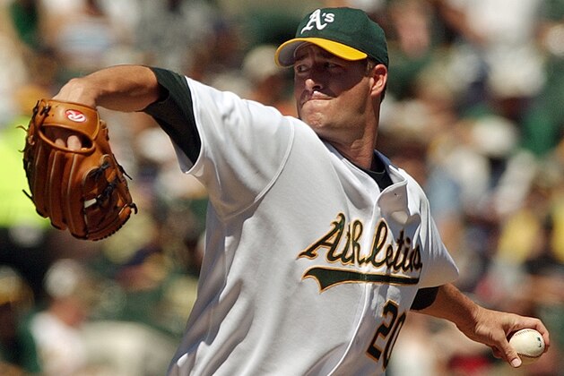 Oakland Athletics' Mark Mulder works against the Tampa Bay Devil Rays in the third inning Sunday, Aug. 29, 2004, in Oakland, Calif. The A's won the game, 9-6, sweeping the series from Tampa Bay. (AP Photo/Ben Margot) Oakland Athletics' Mark Mulder works against the Tampa Bay Devil Rays in the third inning Sunday, Aug. 29, 2004, in Oakland, Calif. The A's won the game, 9-6, sweeping the series from Tampa Bay. (AP Photo/Ben Margot)