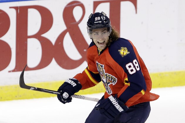 Florida Panthers right wing Peter Mueller celebrates after scoring a goal during the third period of an NHL hockey game against the Winnipeg Jets, Thursday, Jan. 31, 2013 in Sunrise, Fla. The Panthers defeated the Jets 6-3. (AP Photo/Wilfredo Lee)