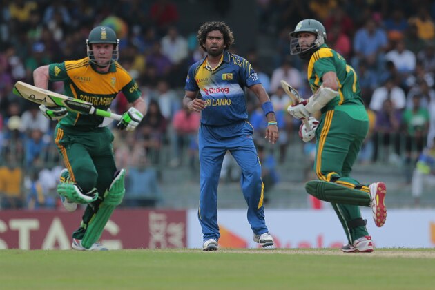 Sri Lankan bowler Lasith Malinga, center, watches South African batsmen Hashim Amla, right, and AB de Villiers run between wickets during the first one day international cricket match between Sri Lanka and South Africa in Colombo, Sri Lanka, Sunday, July 6, 2014. South Africa won by 75 runs. (AP Photo/Eranga Jayawardena) Sri Lankan bowler Lasith Malinga, center, watches South African batsmen Hashim Amla, right, and AB de Villiers run between wickets during the first one day international cricket match between Sri Lanka and South Africa in Colombo, Sri Lanka, Sunday, July 6, 2014. South Africa won by 75 runs. (AP Photo/Eranga Jayawardena)
