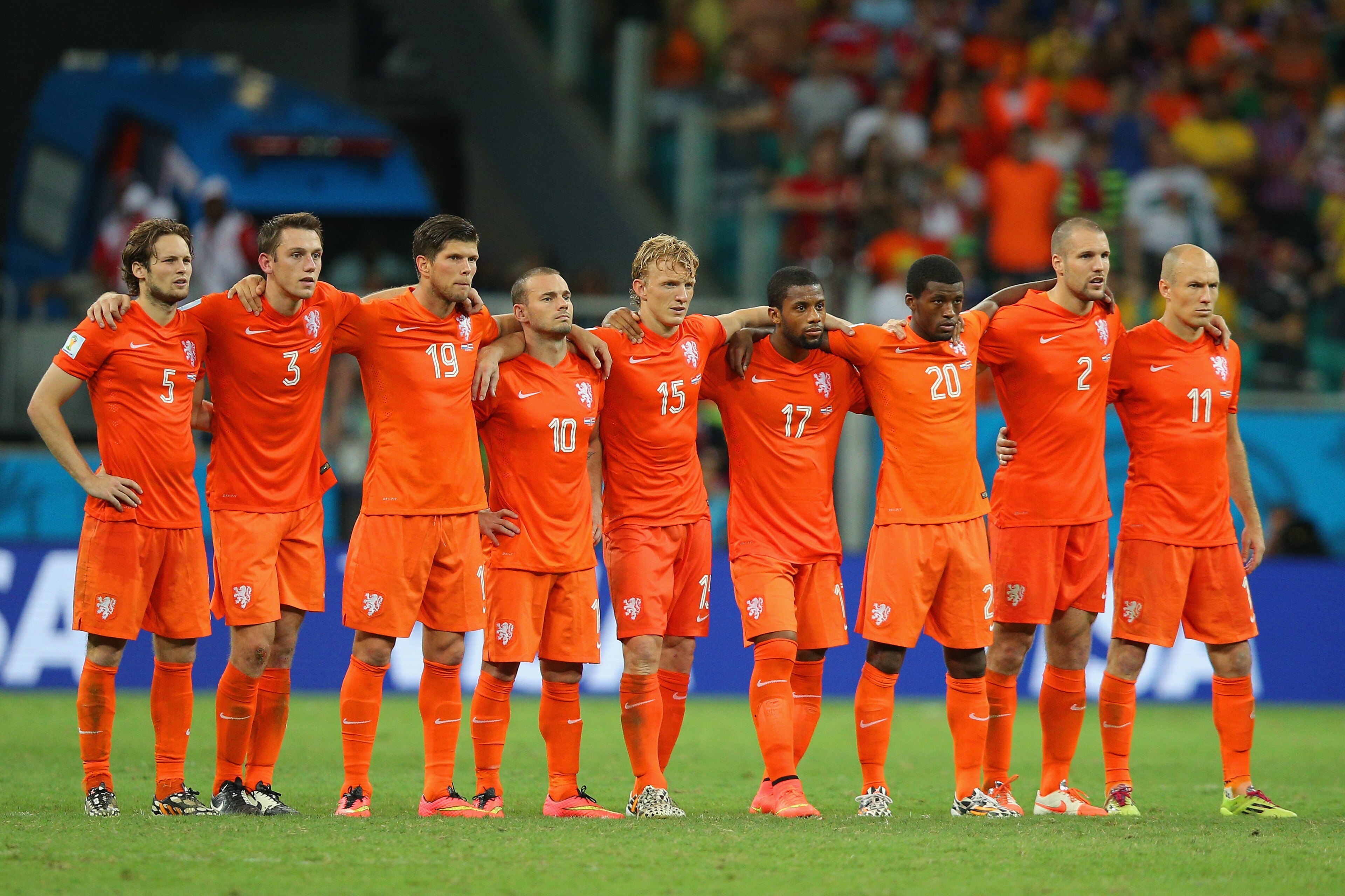 SALVADOR, BRAZIL - JULY 05:  The Netherlands line up for a penalty shootout during the 2014 FIFA World Cup Brazil Quarter Final match between the Netherlands and Costa Rica at Arena Fonte Nova on July 5, 2014 in Salvador, Brazil.  (Photo by Dean Mouhtaropoulos/Getty Images)